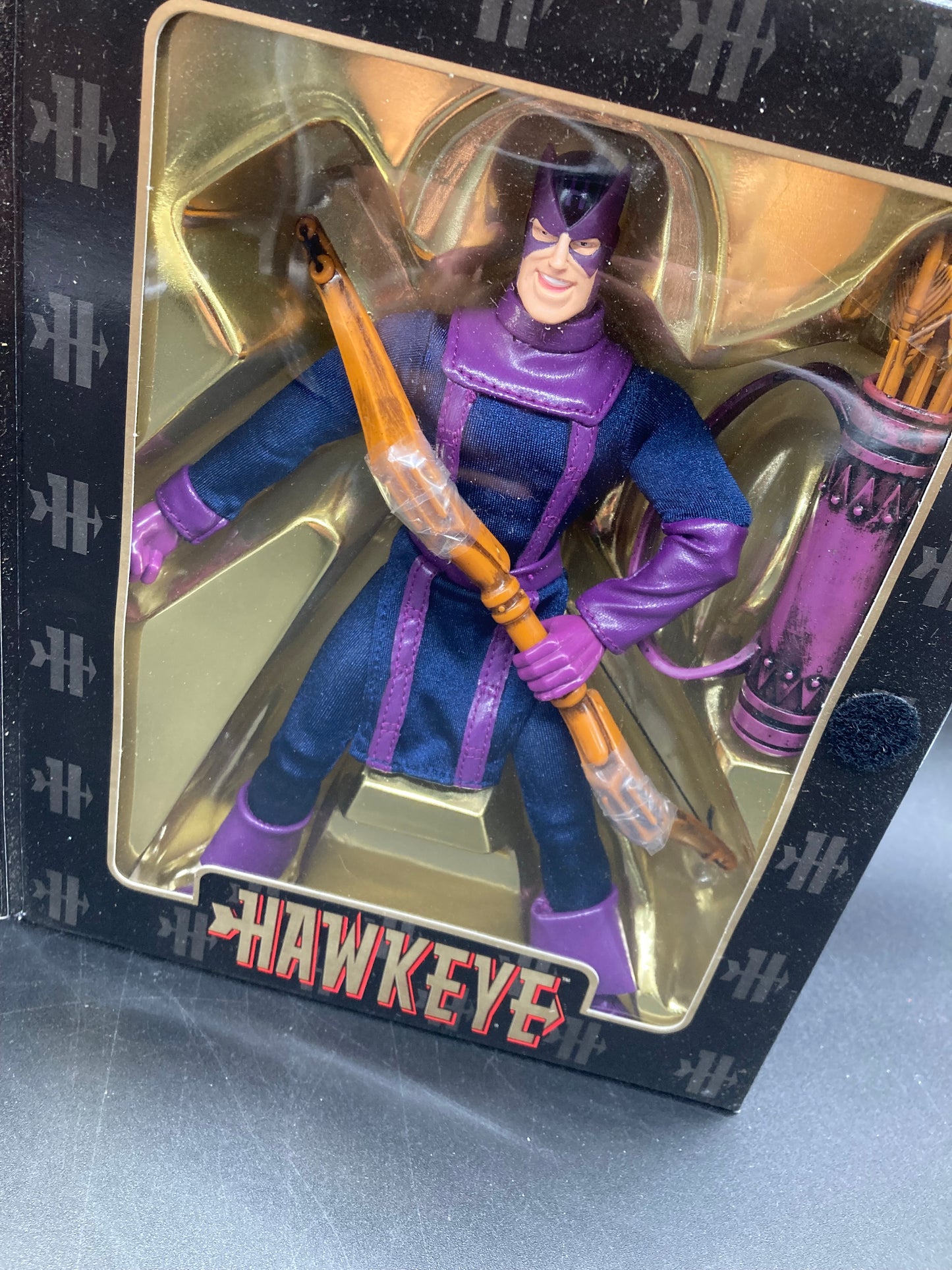 Hawkeye Toybiz Marvel Famous Cover Series Special Collector’s Edition Figure 1998