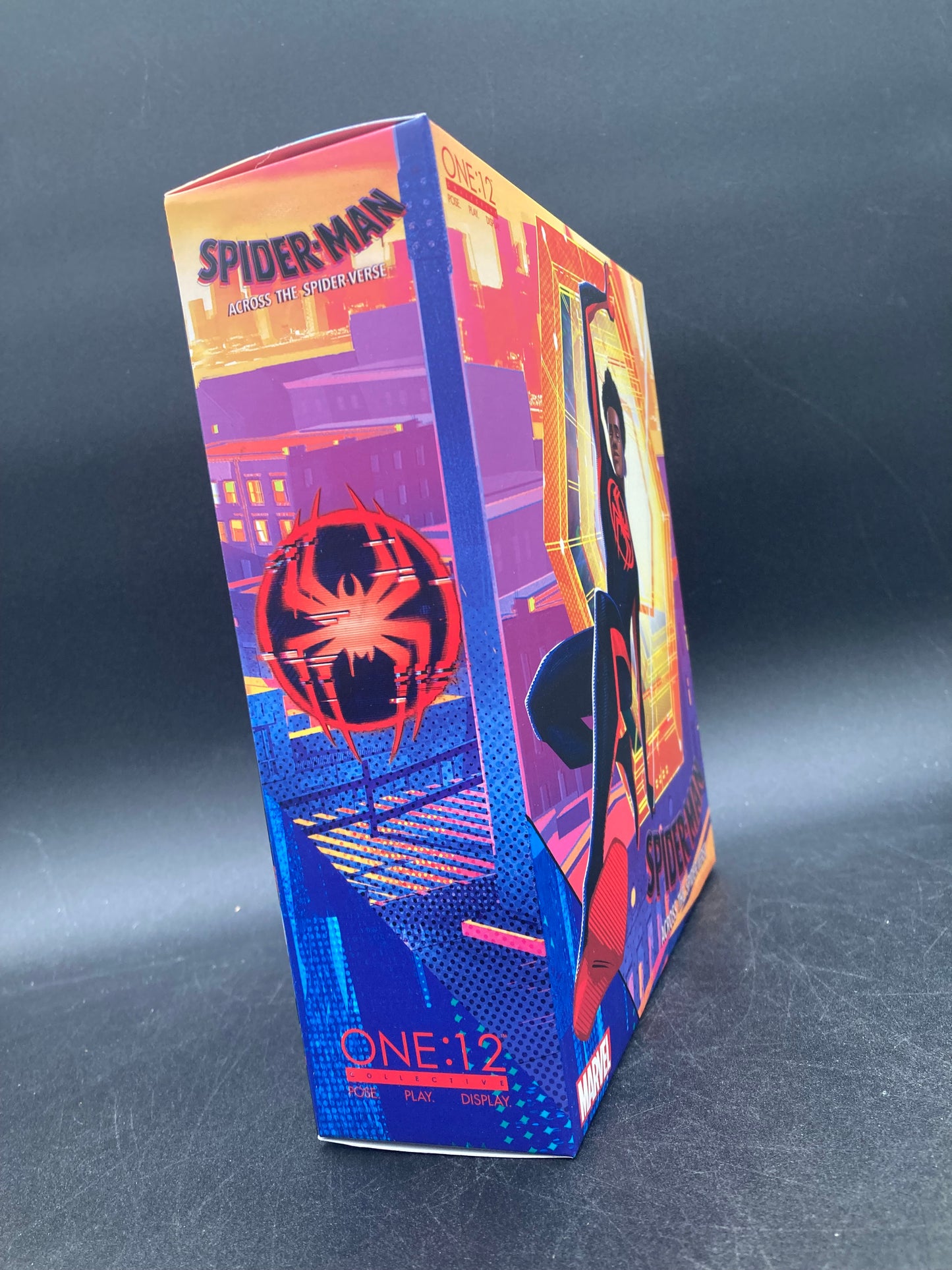 Miles Morales Mezco ONE:12 Collective Spider-Man Across The Spider-Verse Figure