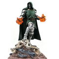 Doctor Doom Diamond Select Marvel Gallery Diorama Statue