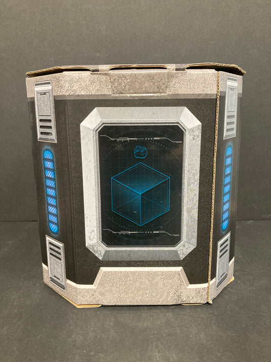 The Tesseract Space Stone Hasbro Walt Disney World Disney Parks Marvel Infinity Stone Replica (Open)