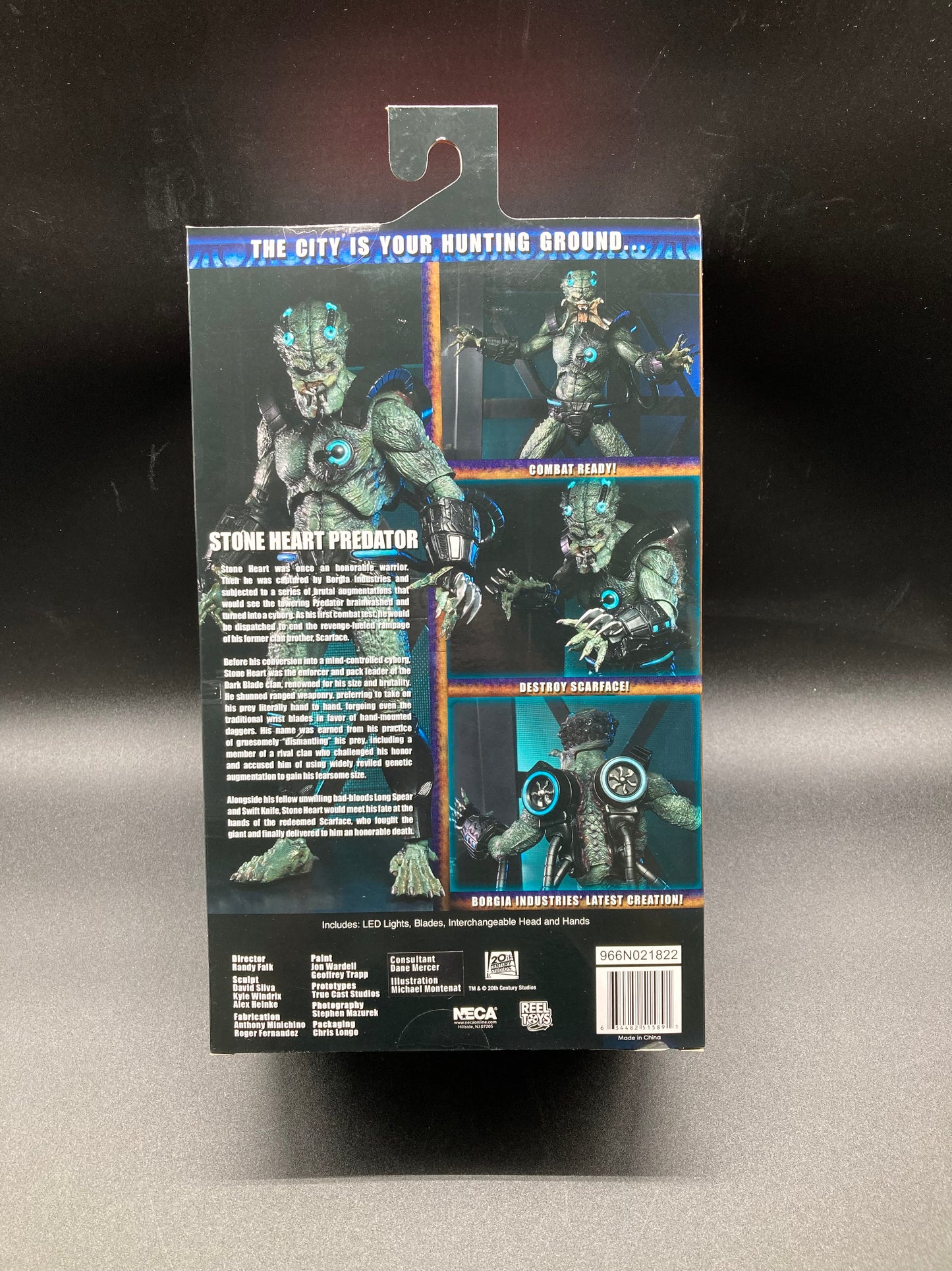 Deluxe Stone Heart Predator NECA Predator Concrete Jungle Figure