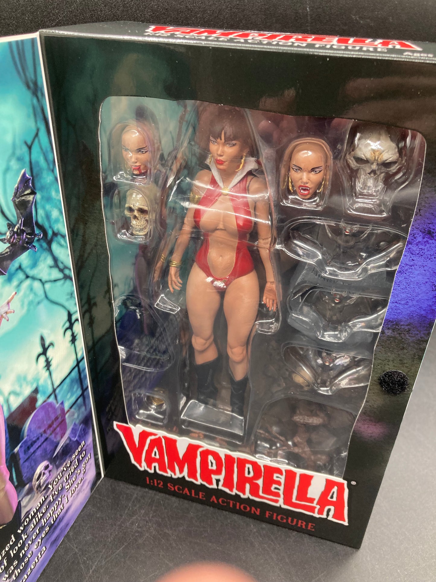 Vampirella Frazetta Icon Collectibles 1:12 Scale Figure 2025