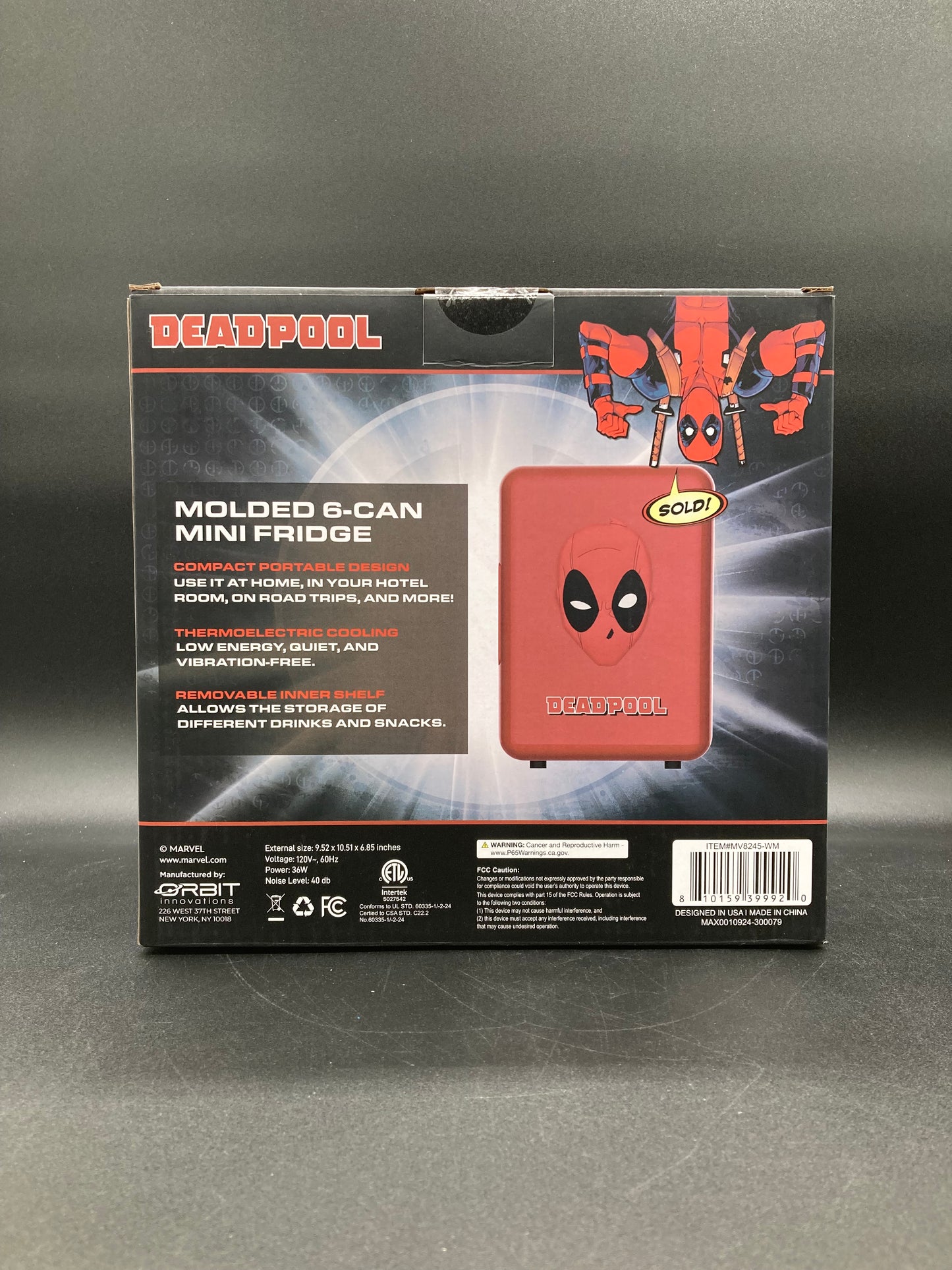 Deadpool Molded 6-Can Mini Fridge
