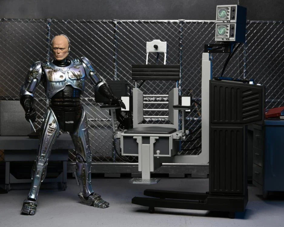 Ultimate Battle Damaged RoboCop with Chair NECA Figure 2021