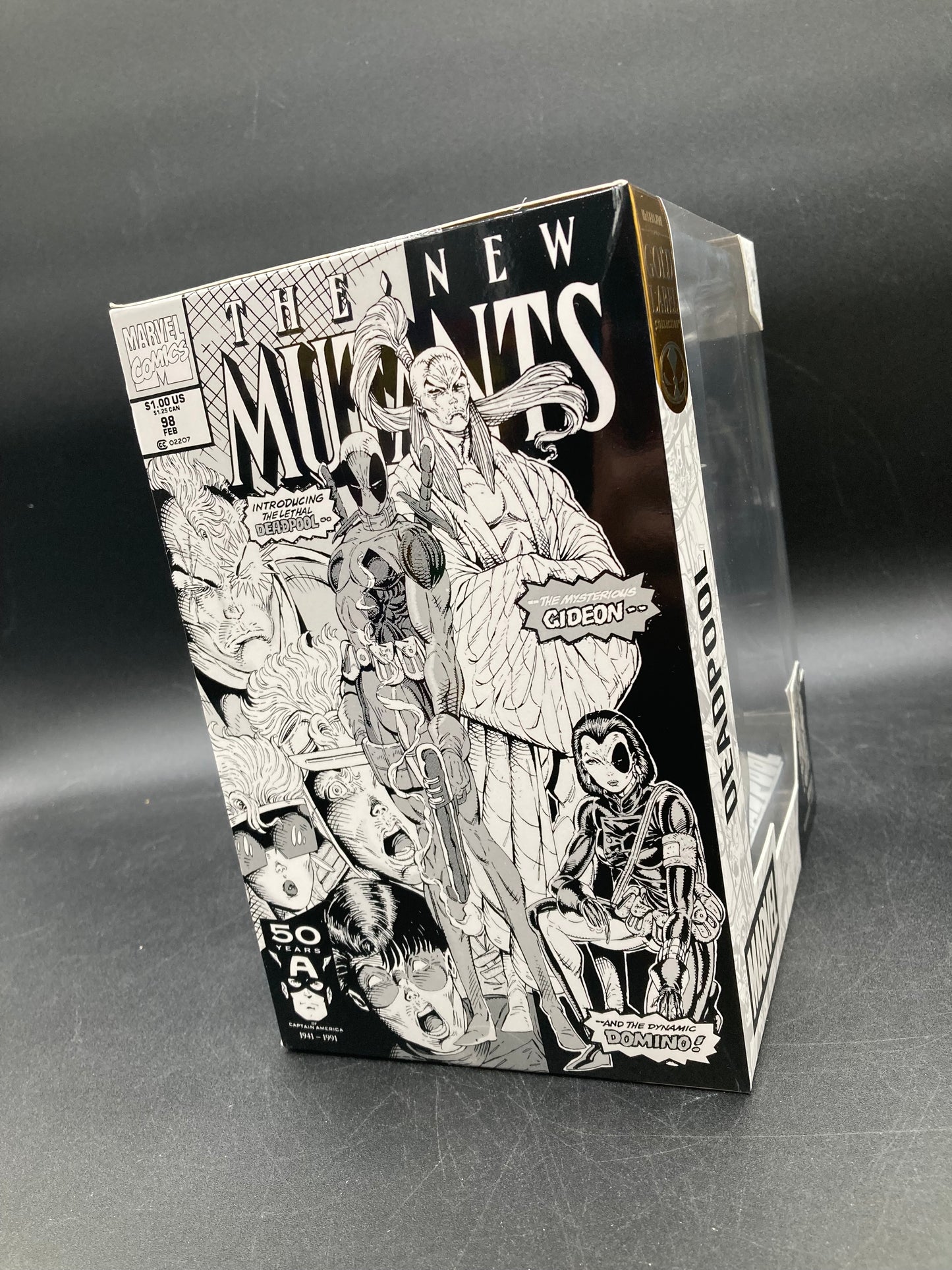 Deadpool (Line Art Ver.) 
Marvel Comics Gold Label(The New Mutants #98) 1/10 Scale Figure Marvel Comics Gold Label  Figure