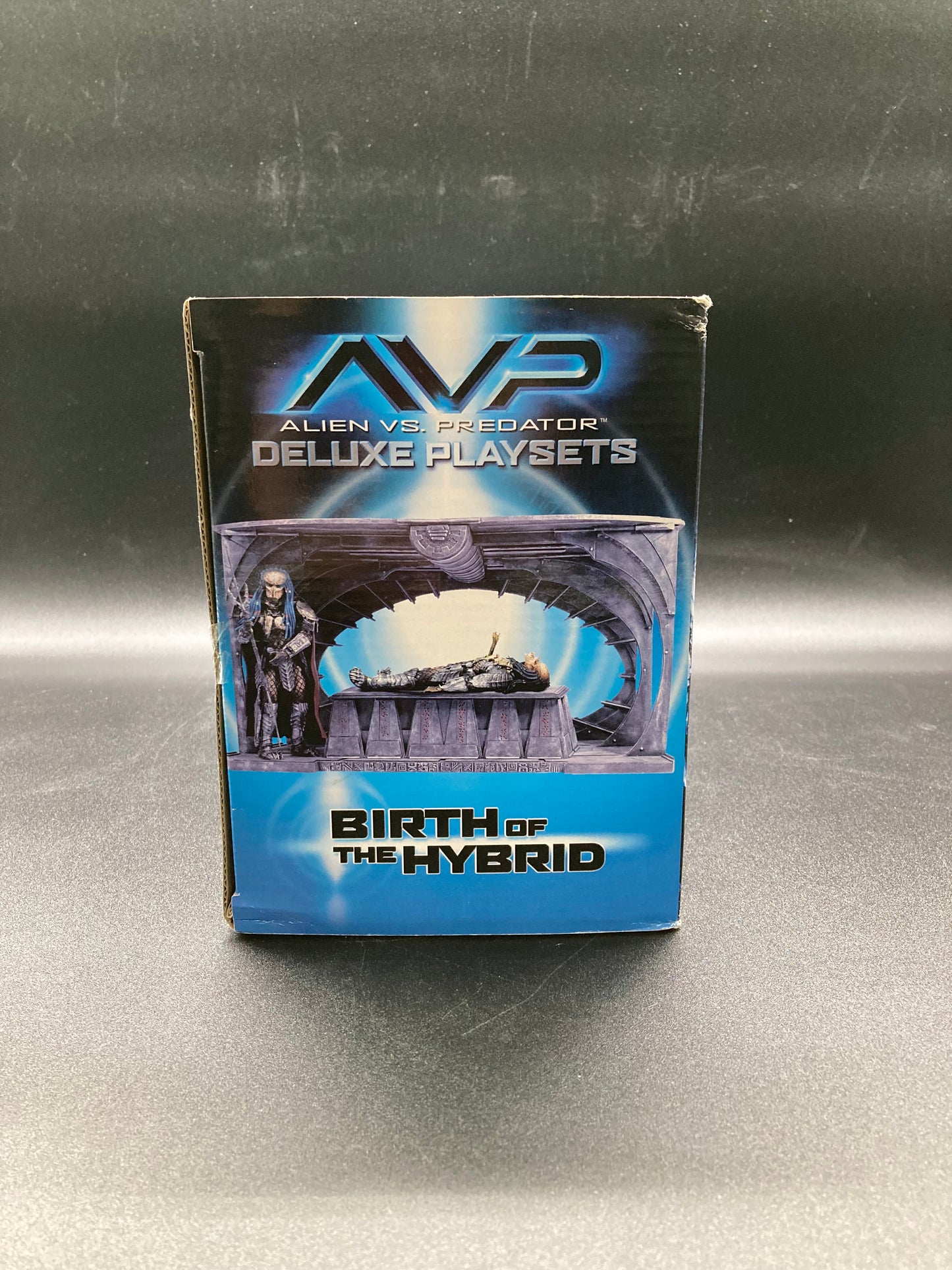Aliens VS Predator Birth Of The Hybrid McFarlane Toys Deluxe Boxed Set 2005