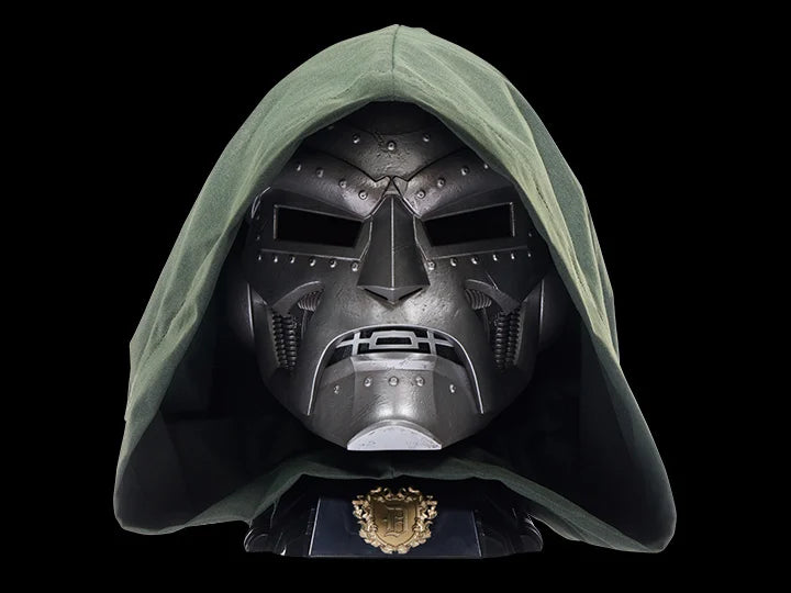 Doctor Doom Premium Roleplay Helmet Hasbro Marvel Legends 2025 Costume/Cosplay Accessory