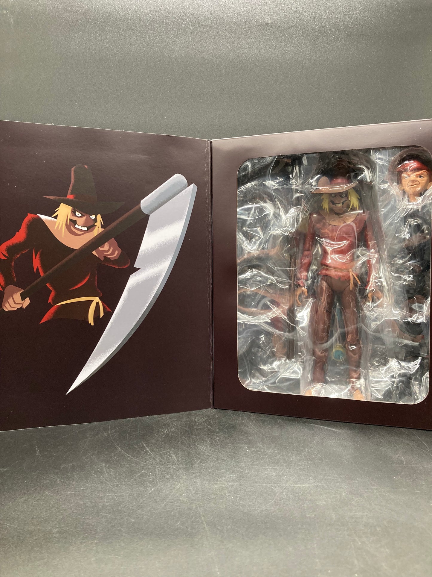 Scarecrow MONDO Batman: The Animated Series - 1/6 Scale Figure