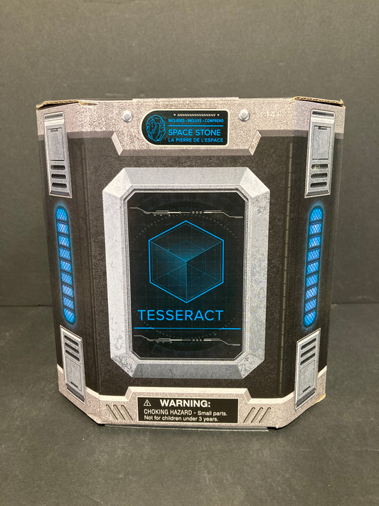 The Tesseract Space Stone Hasbro Walt Disney World Disney Parks Marvel Infinity Stone Replica (Open)