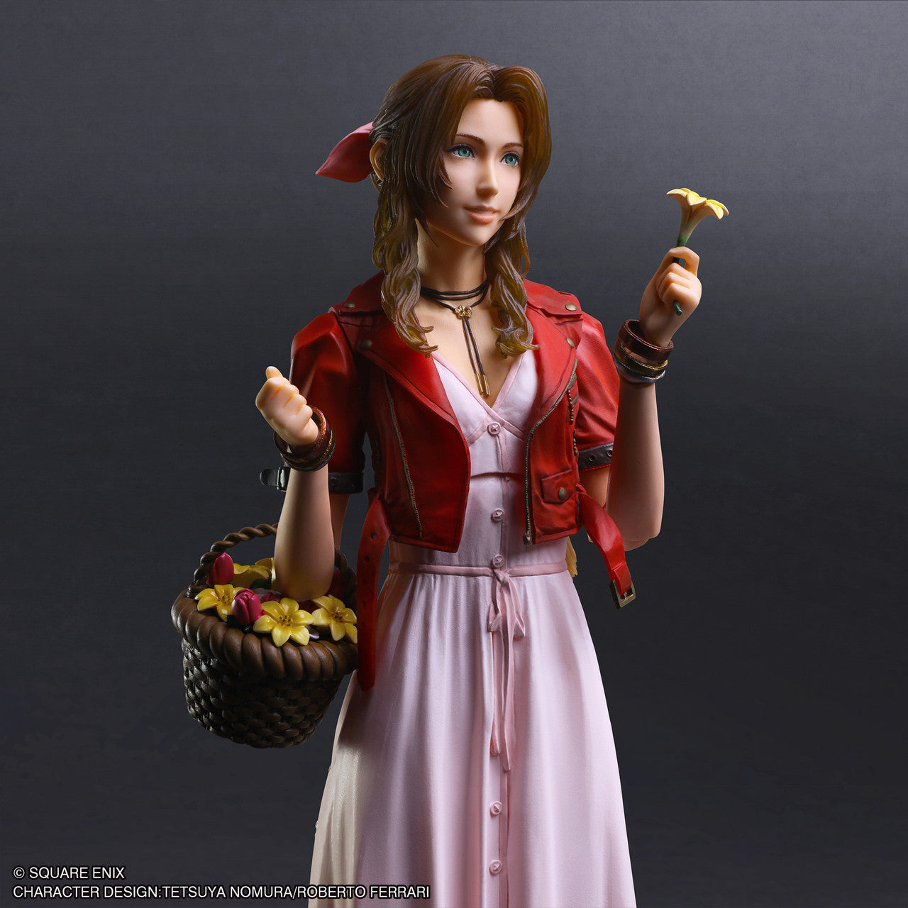 Aerith Gainsborough Square Enix Play Arts Kai Figure