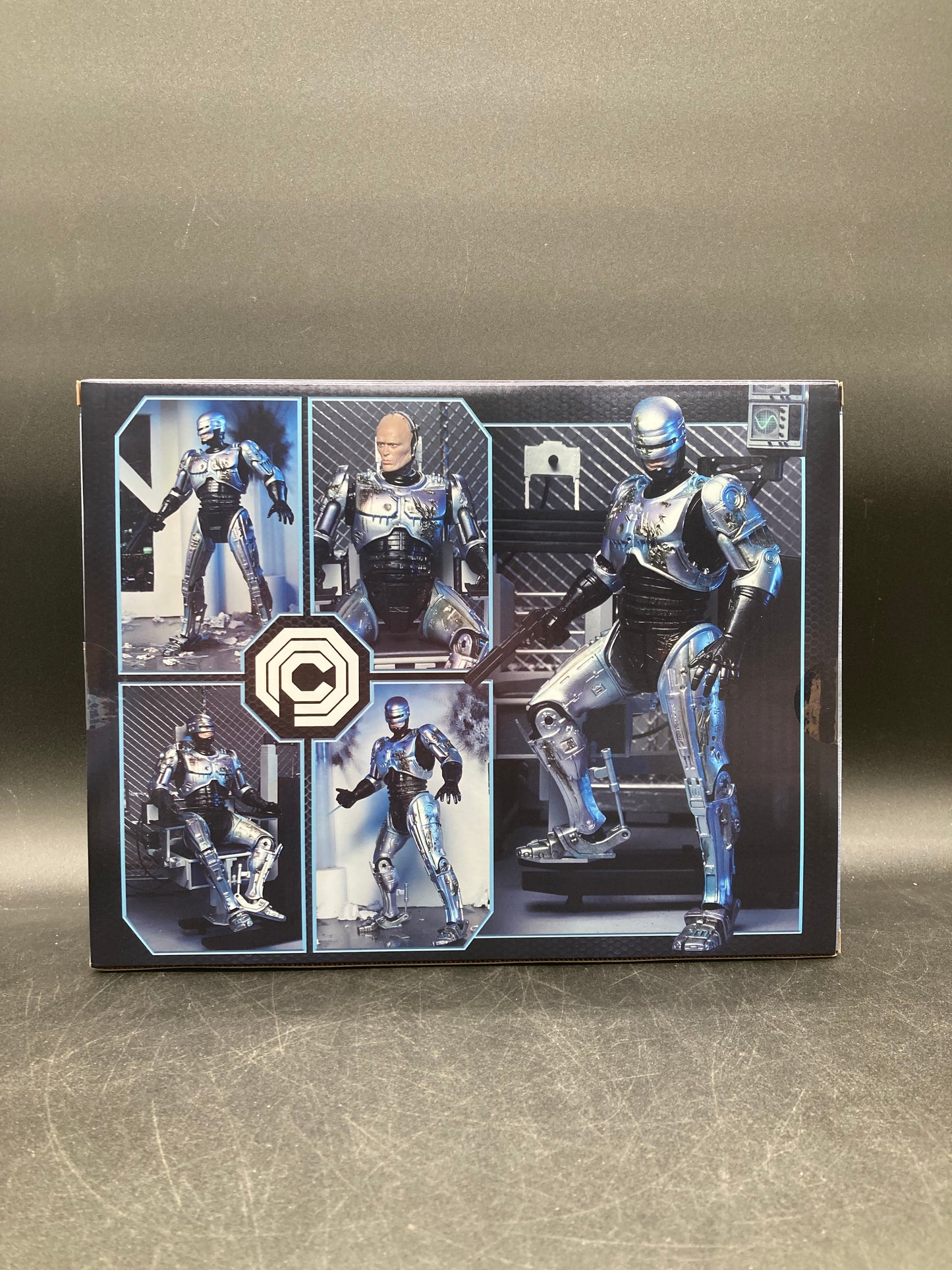 Ultimate Battle Damaged RoboCop with Chair NECA Figure 2021