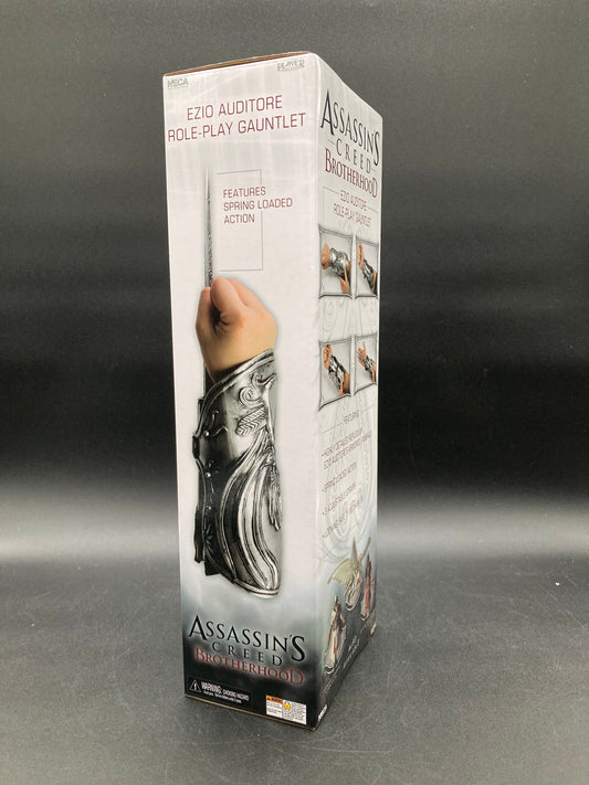 Ezio Auditore Cosplay Gauntlet NECA Assassins Creed Brotherhood Cosplay Prop