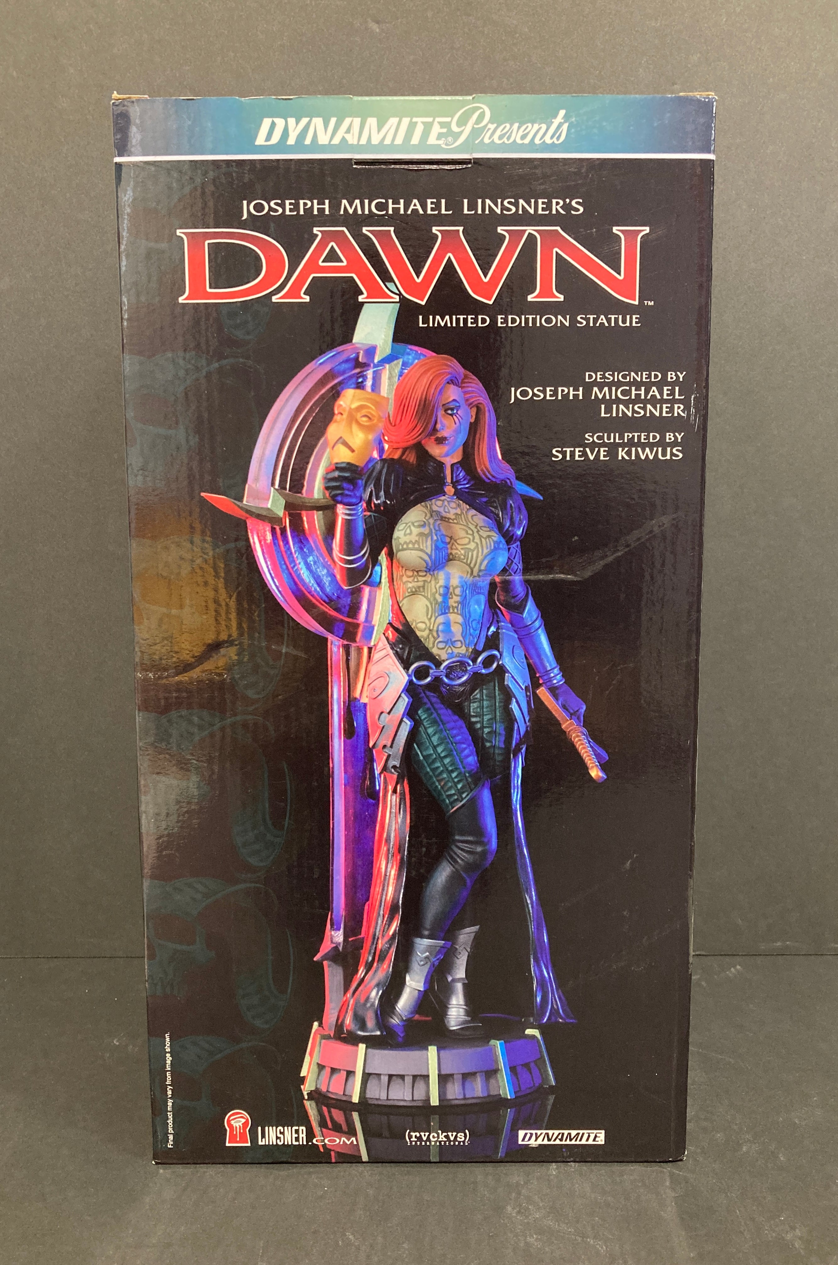 Dawn Dynamite Presents Limited Edition 285/705 Statue (Open)