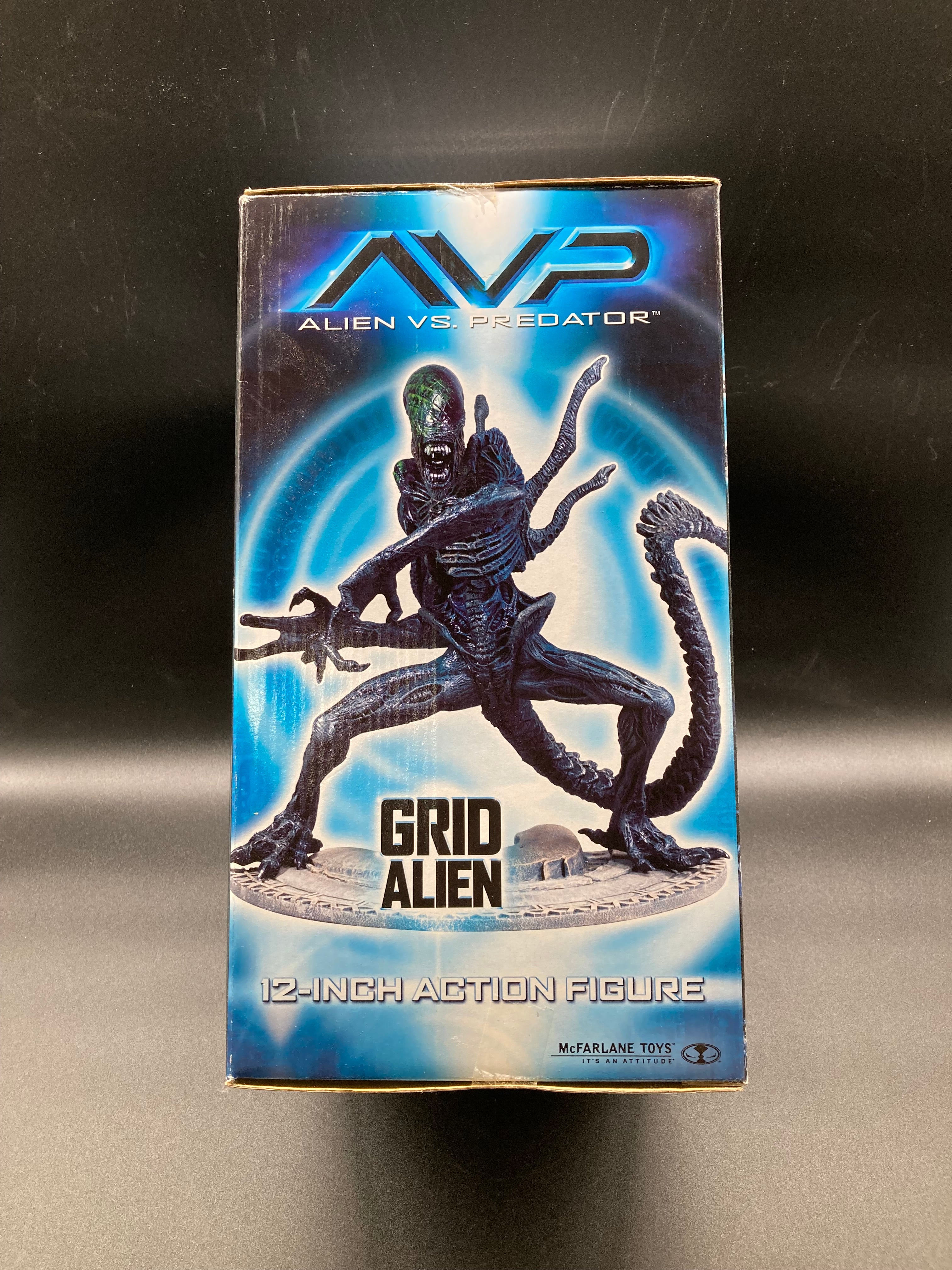 Grid Alien McFarlane Toys AVP 12-Inch Figure 2006 – Aliens VS