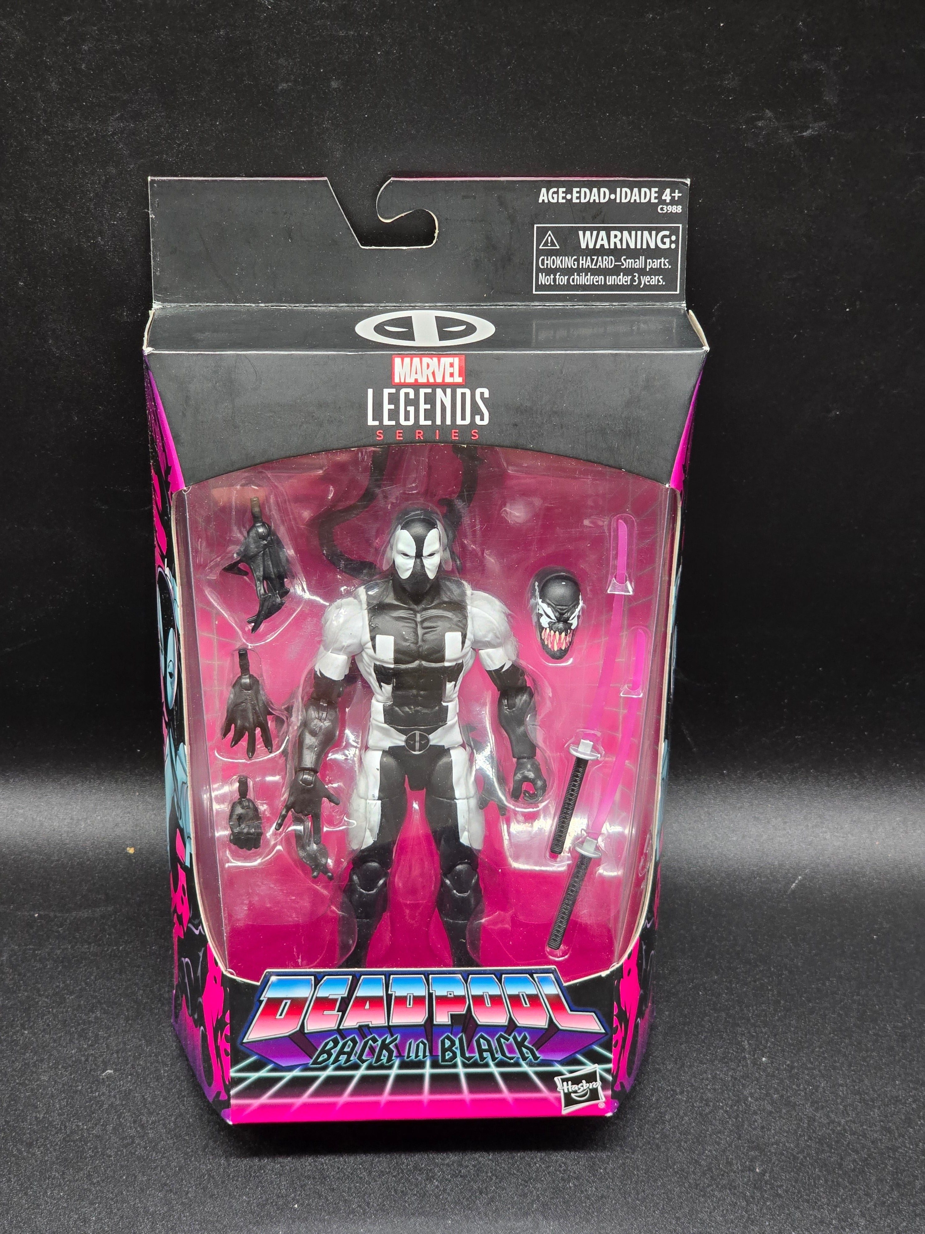 Deadpool Back in Black Hasbro Marvel Legends Figure 2017