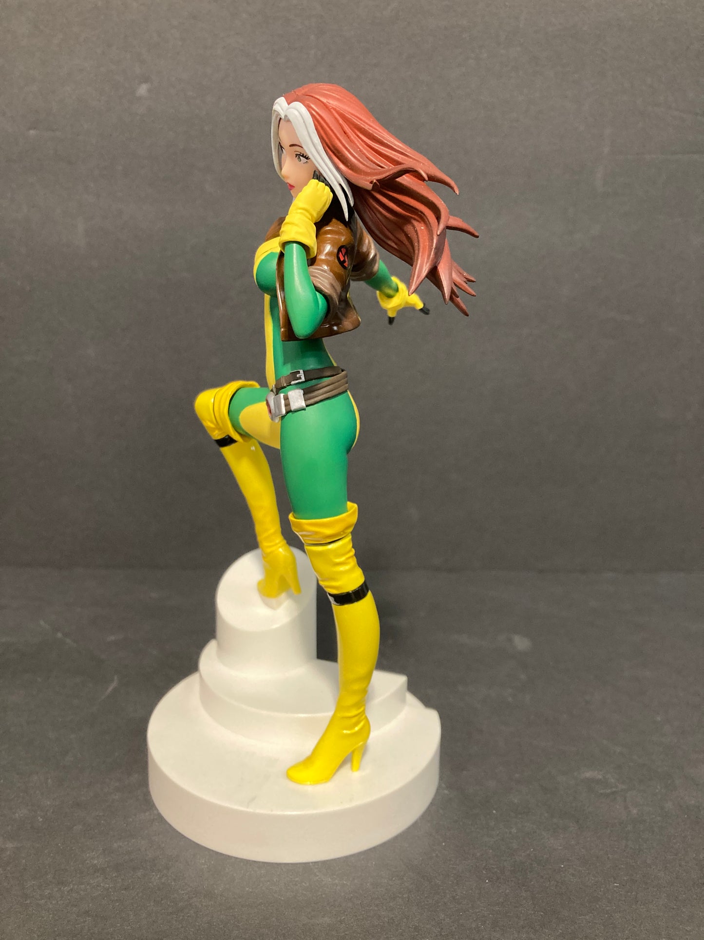 Rogue Kotobukiya Bishoujo Statue (Open)