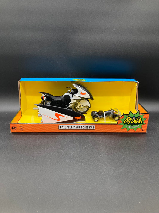 Bat cycle with Side Car McFarlane Batman ‘66 Figure Vehicle 2022