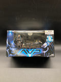 Aliens VS Predator Birth Of The Hybrid McFarlane Toys Deluxe Boxed Set 2005