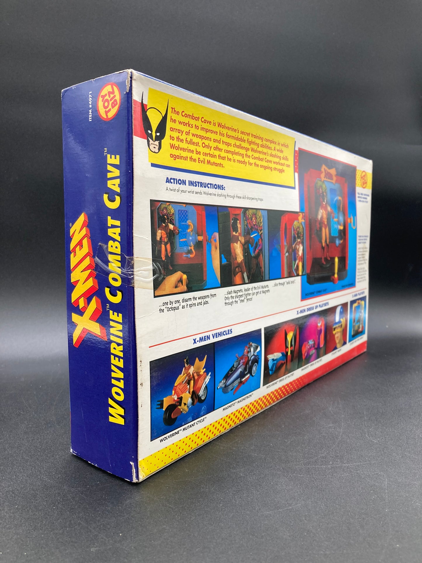 Wolverine Combat Cave Toybiz X-Men Figure Danger Room Playset 1994