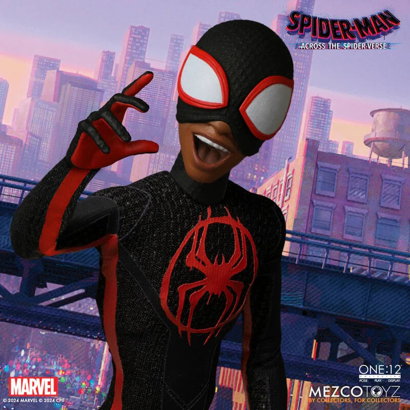 Miles Morales Mezco ONE:12 Collective Spider-Man Across The Spider-Verse Figure