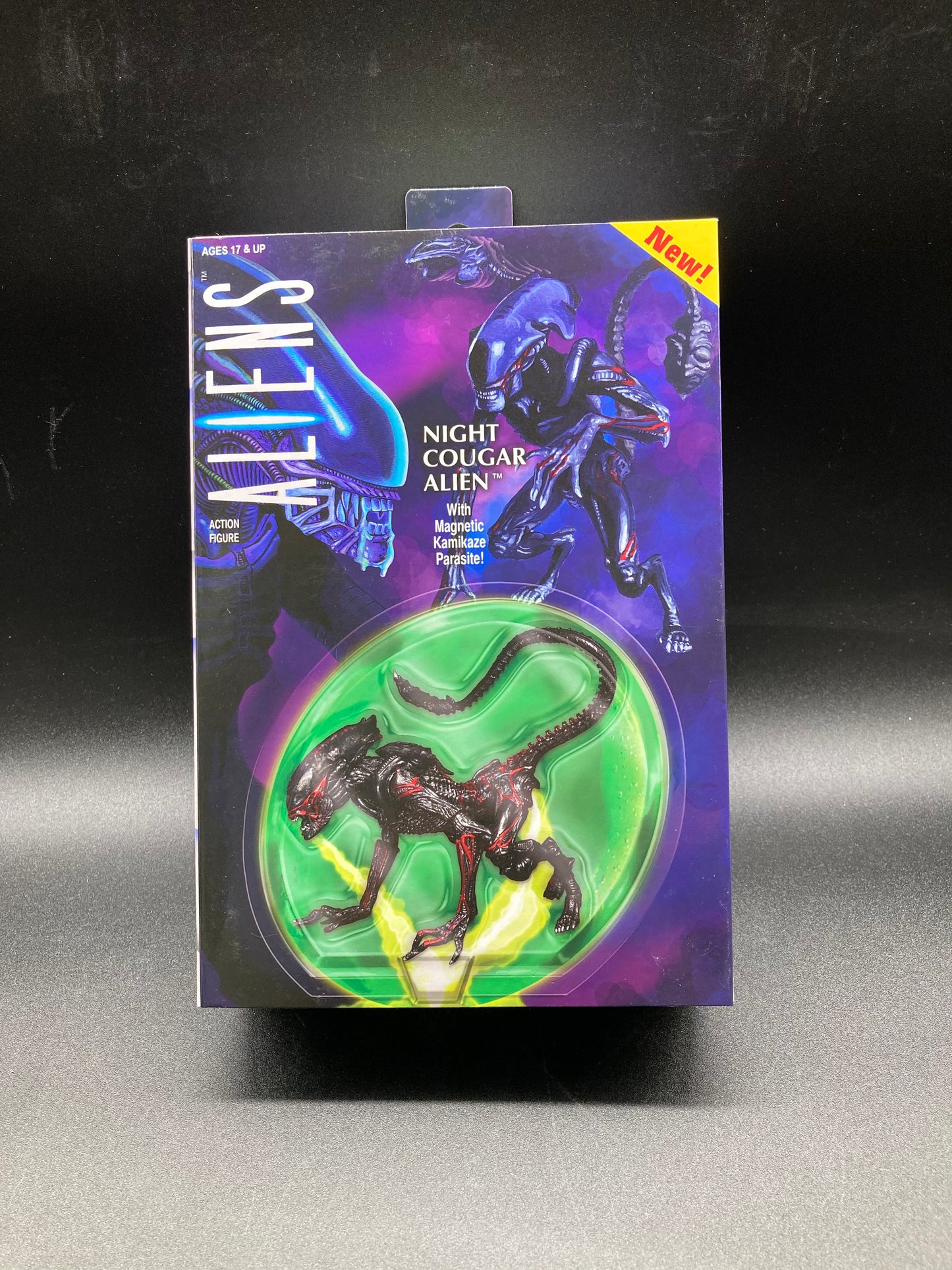 Night Cougar Alien NECA Kenner Tribute Aliens Figure