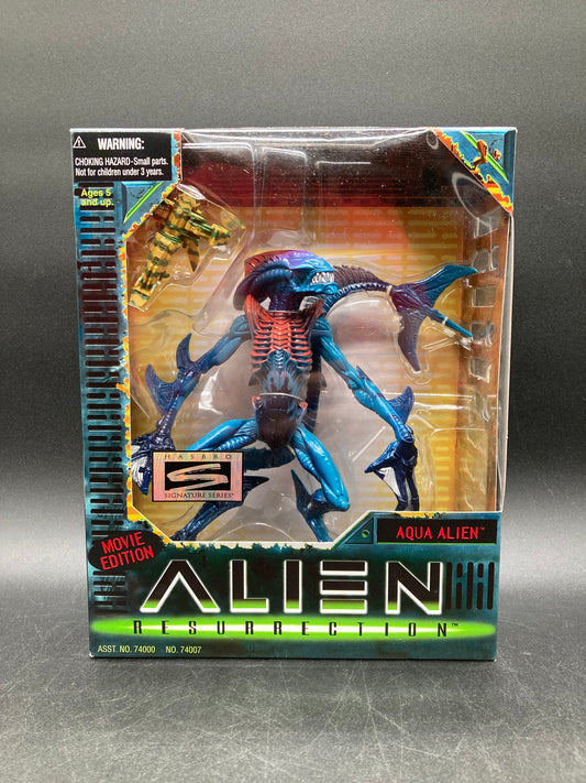 Aqua Alien Kenner Alien Resurrection Hasbro Signature Series Figure 1997