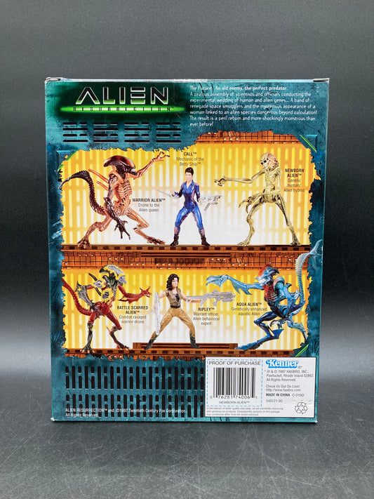 Newborn Alien Kenner Alien Resurrection Hasbro Signature Series Figure 1997