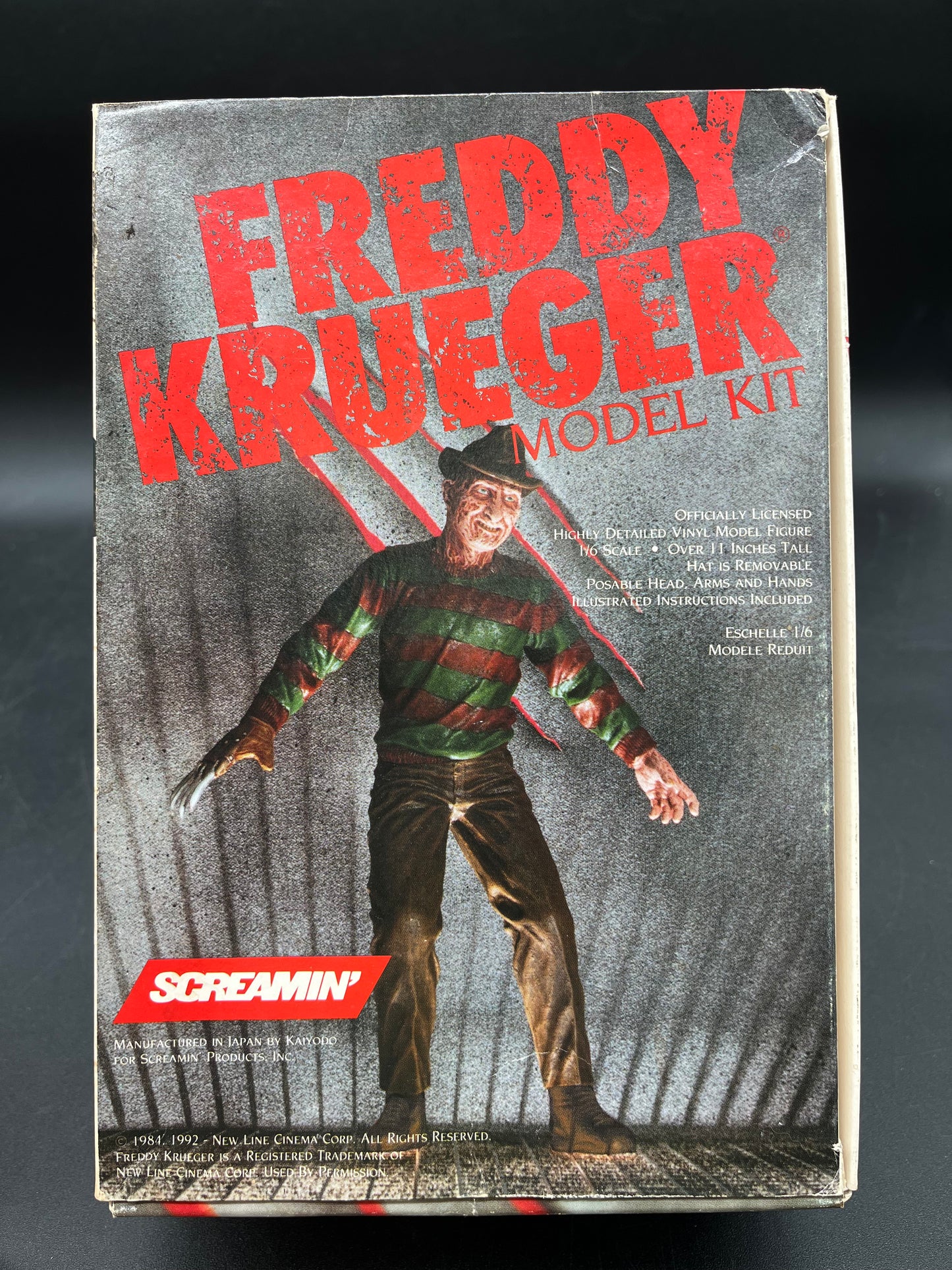 Freddy Kruger Model Kit Screamin' 1992 1/6 Scale Vinyl Model