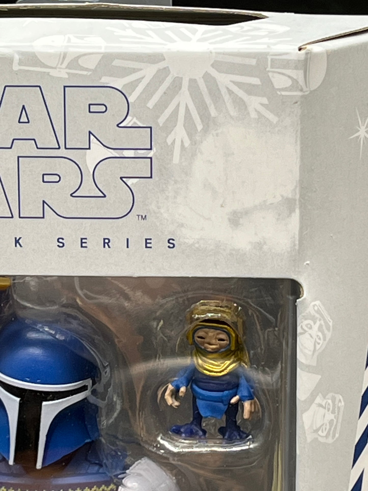 Mandalorian Scout Holiday Edition Hasbro Star Wars 2023