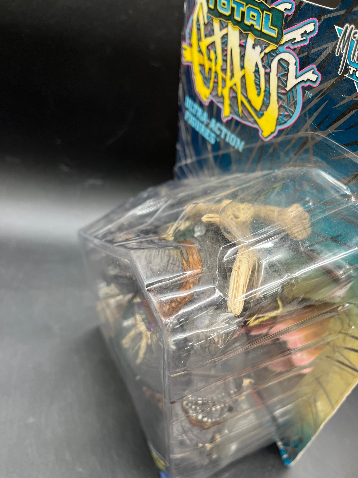 Poacher McFarlane Total Chaos 1997