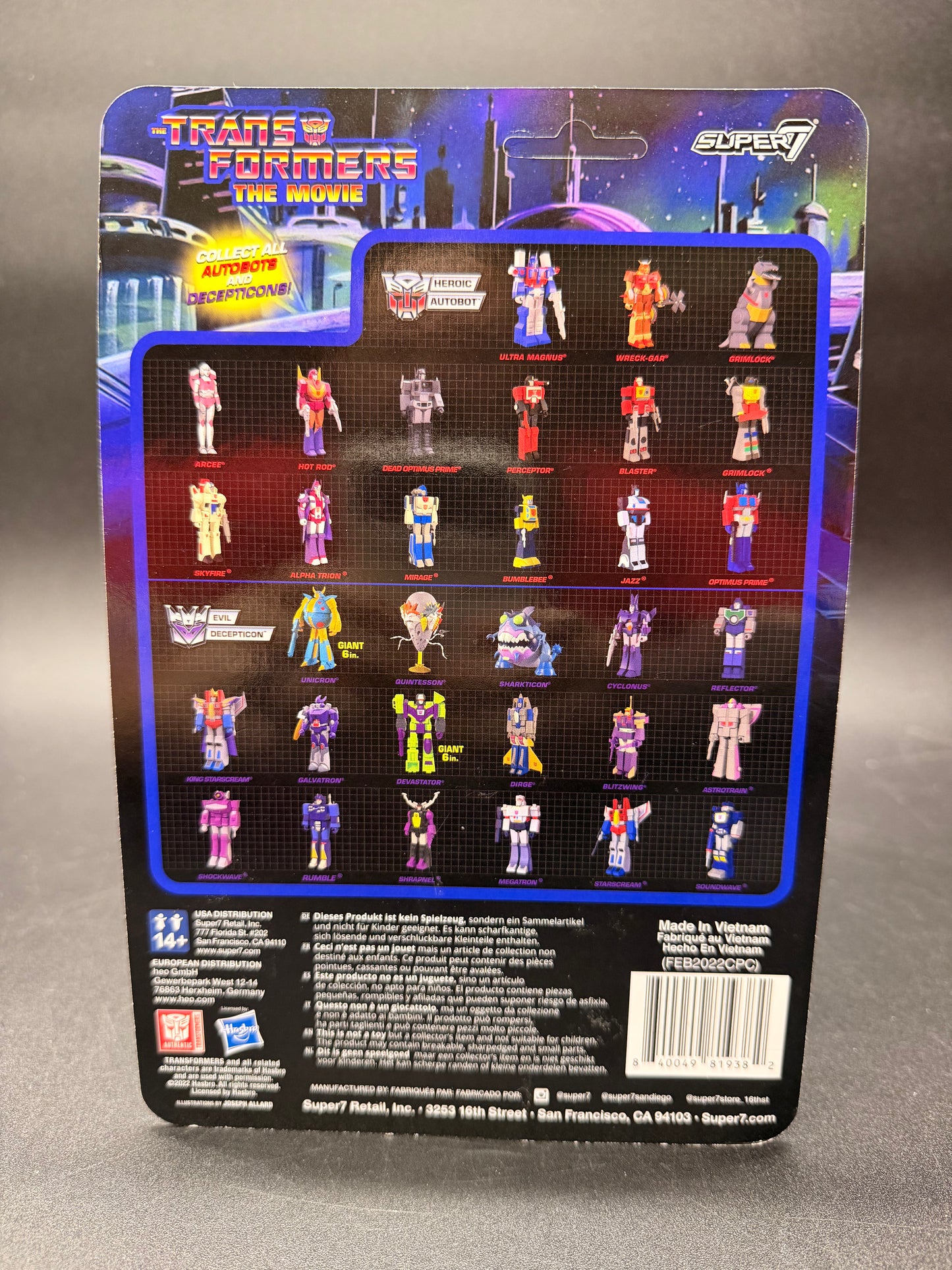 Ultra Magnus Transformers figure Reaction Super7