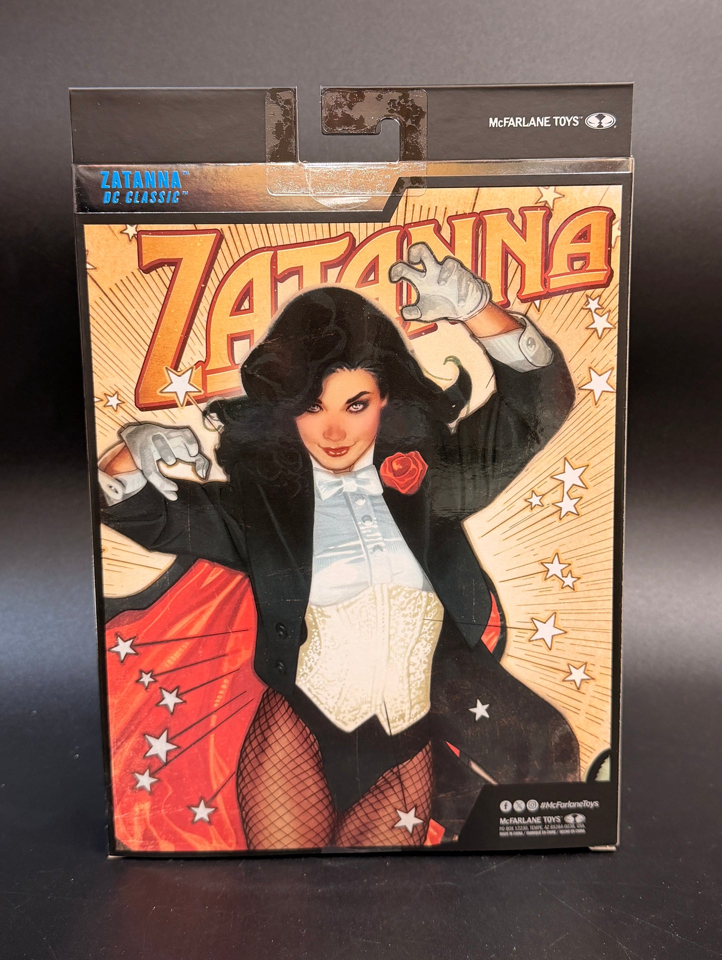 Zatanna & Chimp DC Multiverse Classic Figure (Platinum Chase) McFarlane Toys