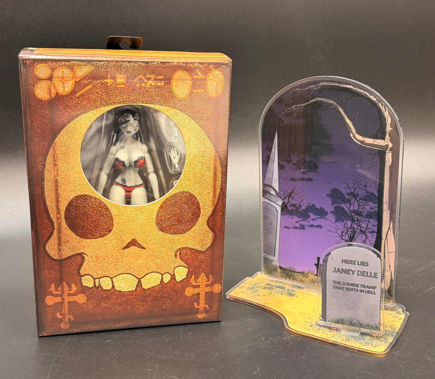 Zombie Tramp Executive Replicas Kickstarter Exclusive Red White Black Edition 2025 with Display Stand