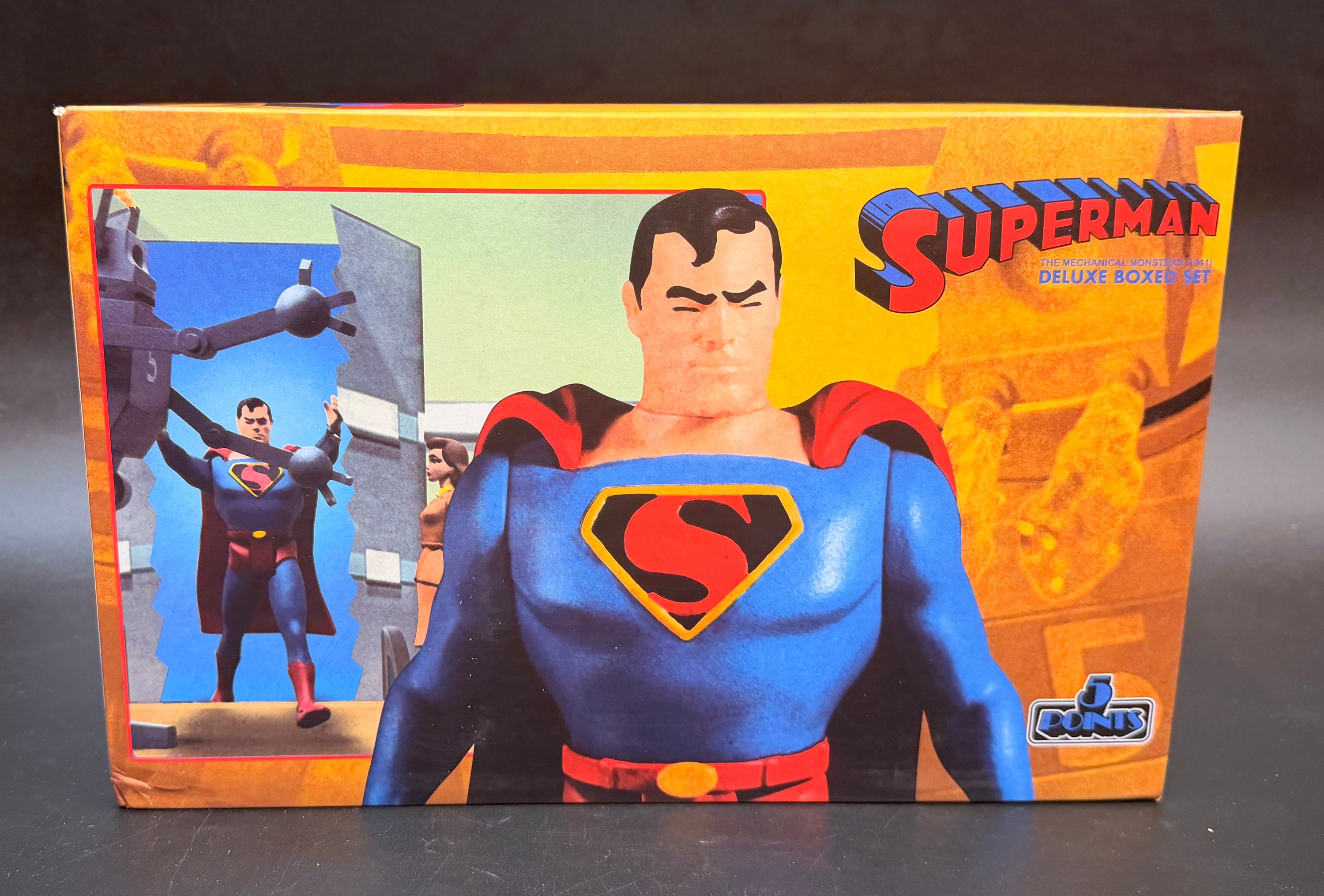Superman: The Mechanical Monsters 1941 Deluxe Boxed Set Action Figure Playset Mezco Toyz 5 Points
