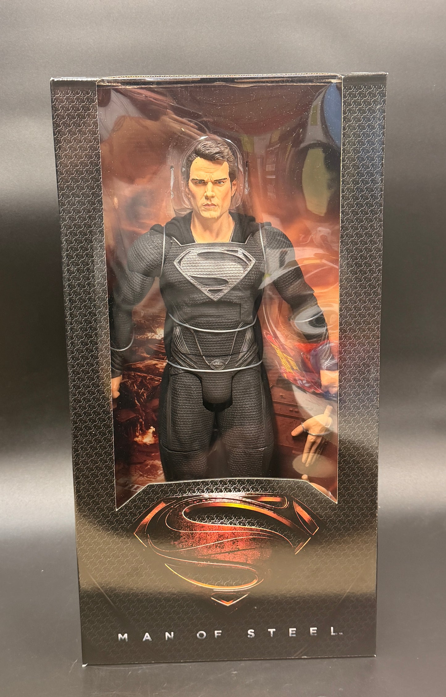 Superman Man of Steel Black Suit NECA 1/4th Scale Figure