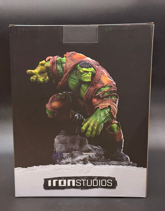 "the Incredible Hulk" (The Infinity Gauntlet) Battle Diorama Series Deluxe 1/10 Art Scale Limited Edition Iron Studios Statue