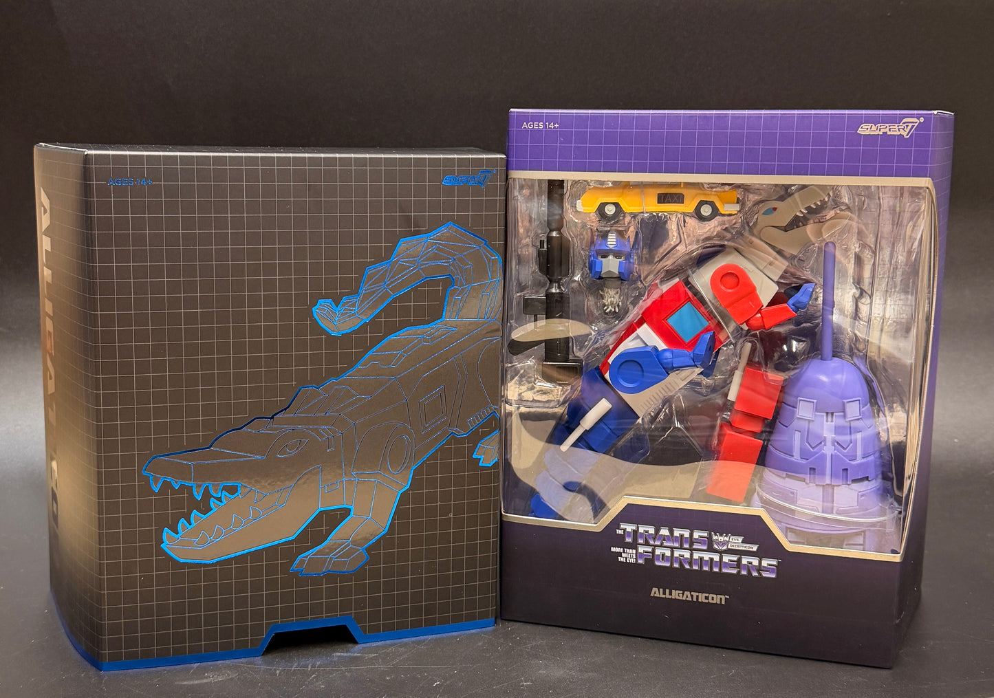 "Alligaticon" Transformers 7 in. Action Figure Ultimates! Super7