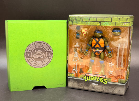 Leonardo Teenage Mutant Ninja Turtles 7 in. Action Figure Ultimates! Super7