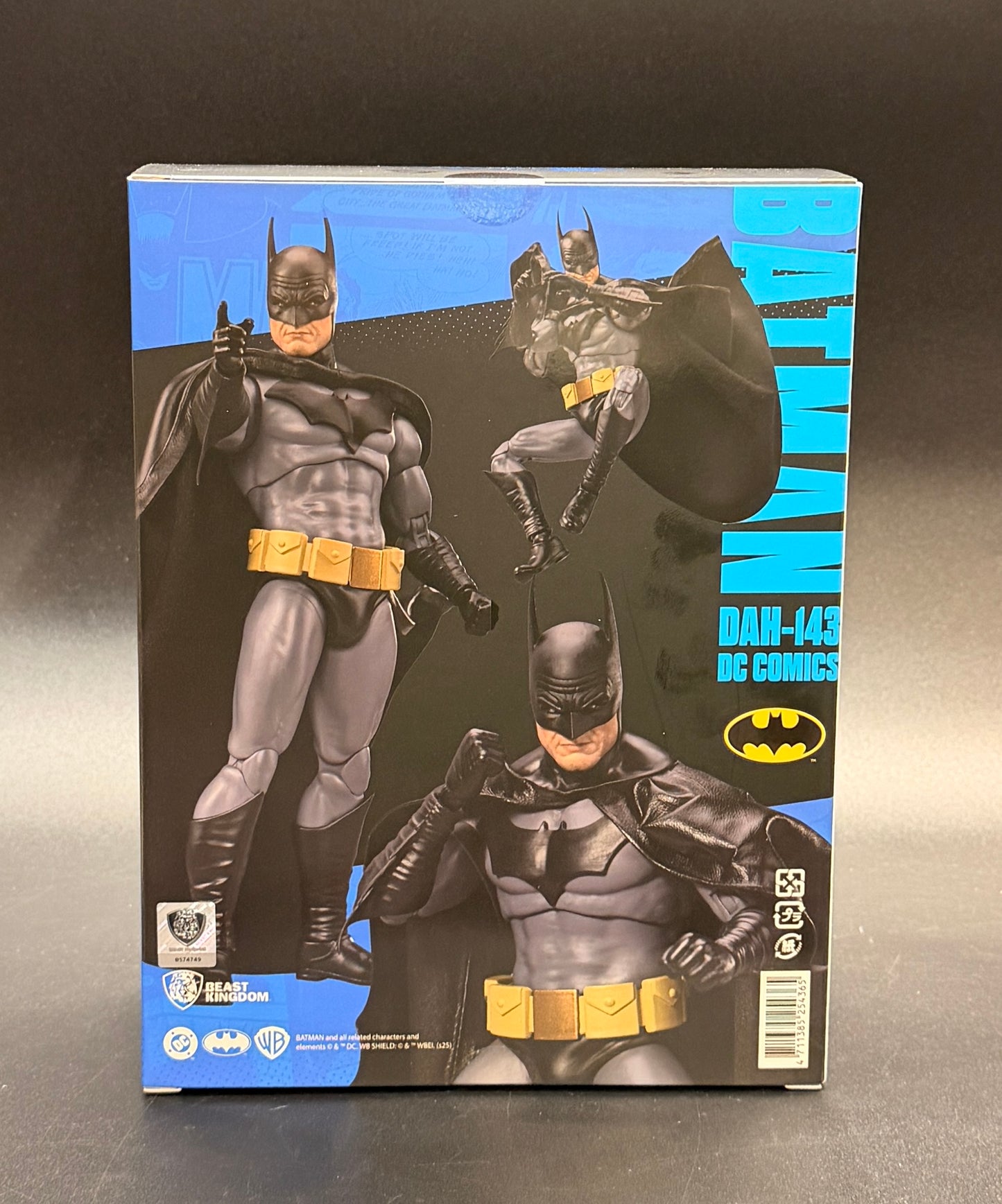 Batman (DAH-143) DC Comics 8 in. Action Figure Dynamic 8ction Heroes Beast Kingdom 2025