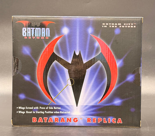 Batman Beyond Batarang (Red) Prop Replica NECA