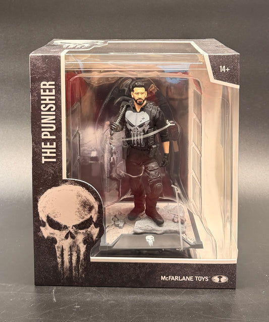 The Punisher Marvel Studios 1:10 Scale Posed Figure with Scene McFarlane Toys 2026
