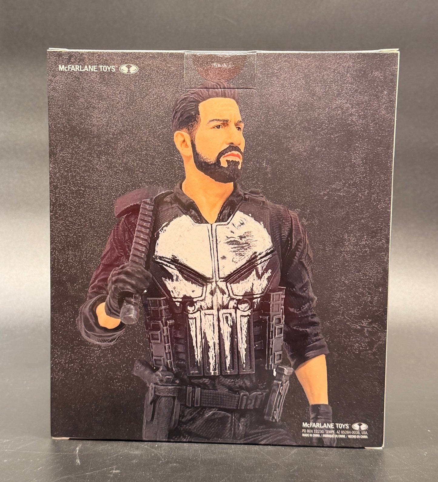 The Punisher Marvel Studios 1:10 Scale Posed Figure with Scene McFarlane Toys 2026