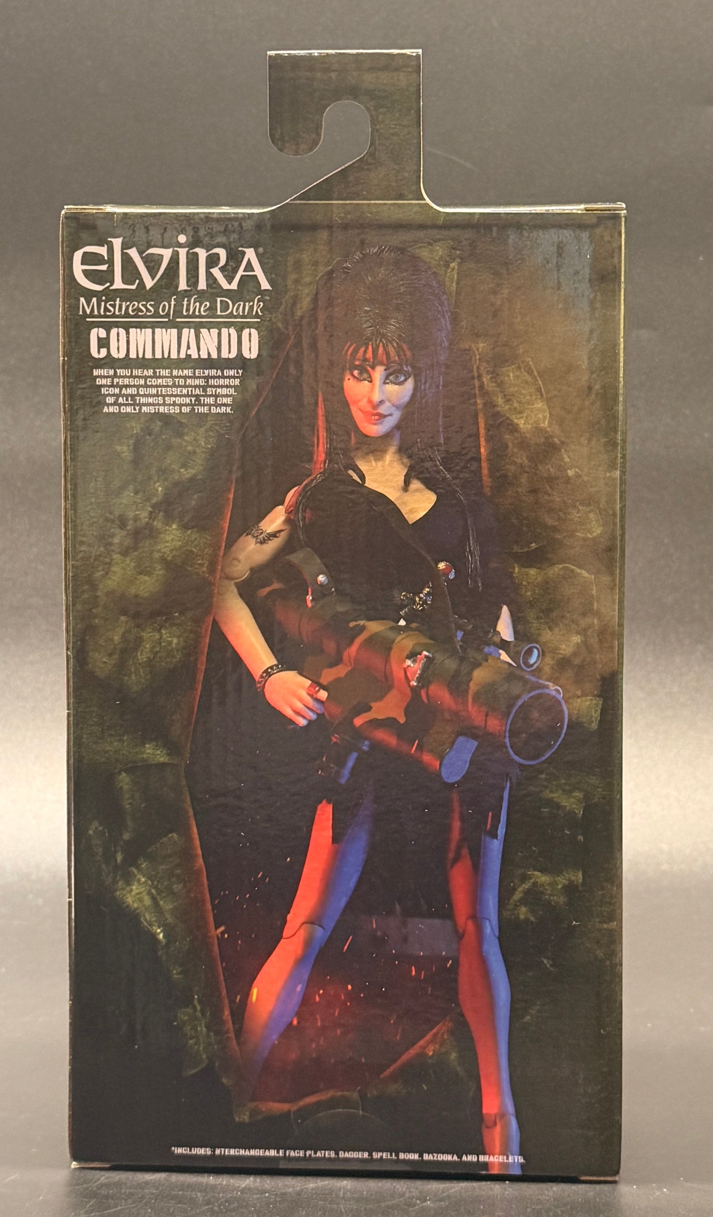 Elvira Mistress of the Dark (Commando Variant) Action Figure NECA 2025