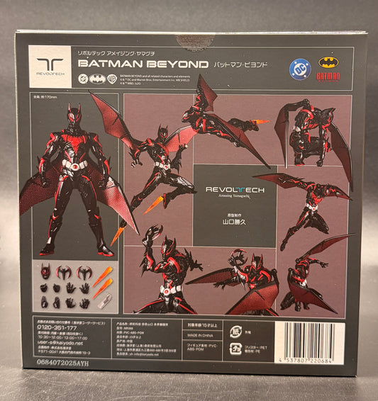 Batman Beyond Action Figure DC Amazing Yamaguchi Revoltech 2026