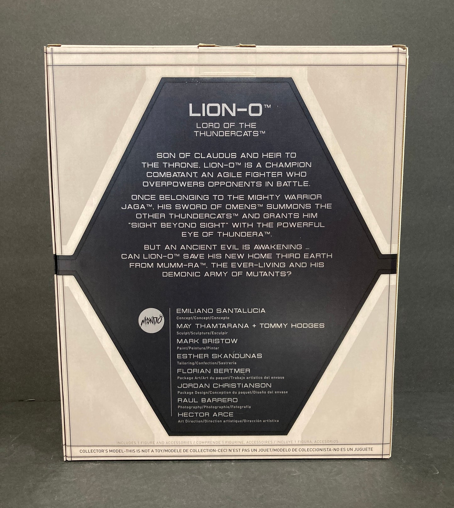 Lion-O ThunderCats MONDO 1/6 Scale Figure
