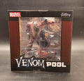 VenomPool Marvel Gallery Statue Diamond Select