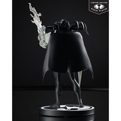 Azrael Batman Black and White by Joe Quesada DC Direct 1:10 Scale Resin Statue