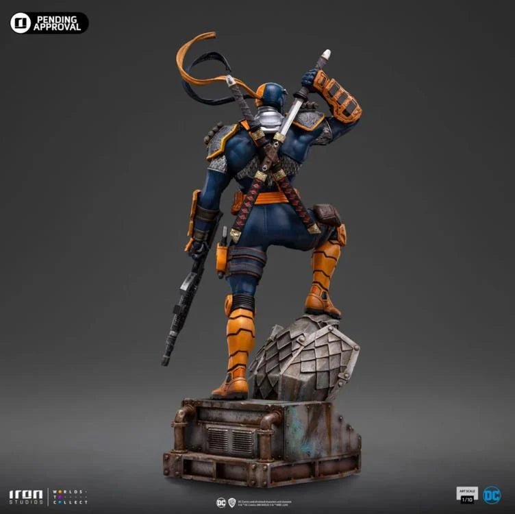 DeathStroke Series #9 1/10 Art Scale Limited Edition Iron Studios Statue