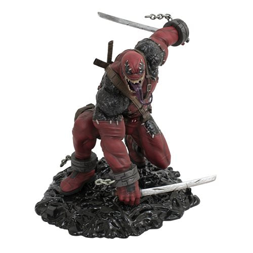 VenomPool Marvel Gallery Statue Diamond Select